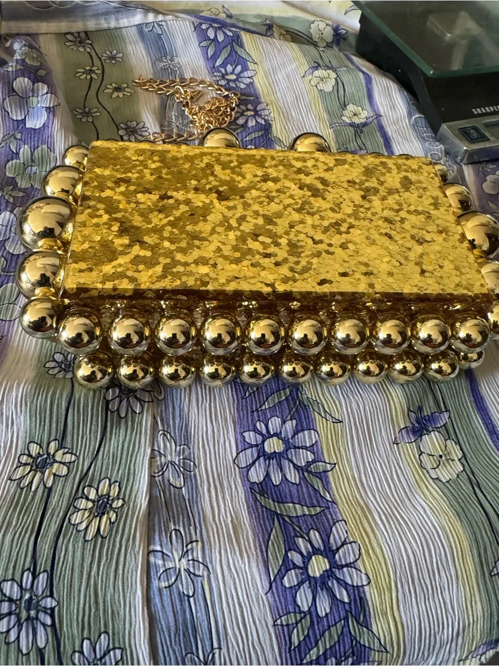 N/A gold acrylic